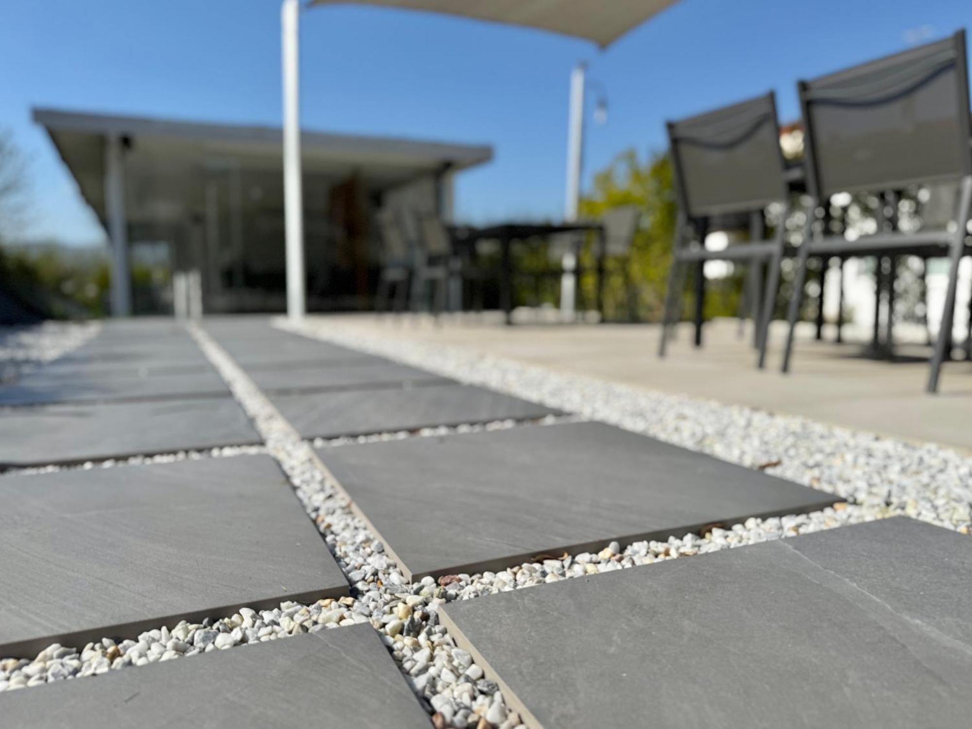 Le Village Sarzana Eksteriør billede